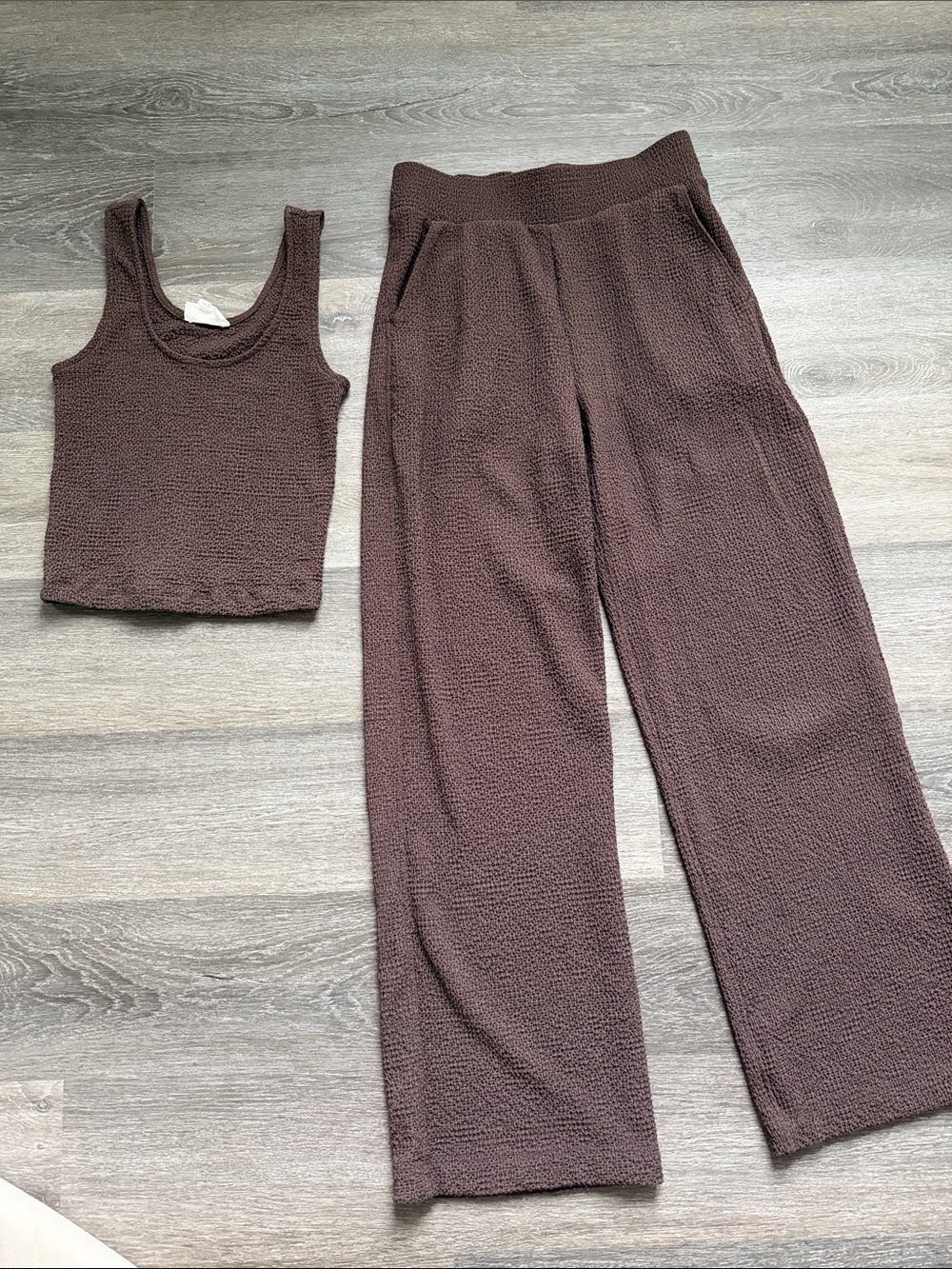 Lou & Grey Lounge Set - Picture 1 of 5